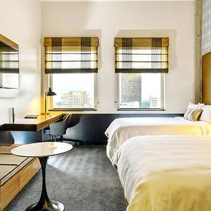 Double Queen Room